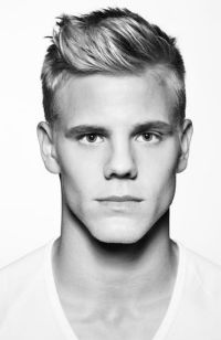 Mens short hairstyles and haircuts (662)