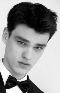 Mens short hairstyles and haircuts (662)