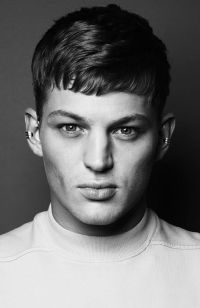 Mens short hairstyles and haircuts (662)