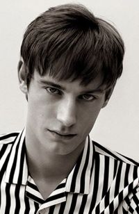 Mens short hairstyles and haircuts (662)