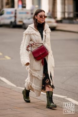 London Fashion Week Aw 2019 Street Style Women 168