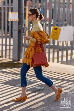 London Fashion Week Aw 2019 Street Style Women 55
