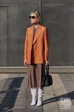 London Fashion Week Aw 2019 Street Style Women 73