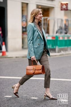 London Fashion Week Aw 2019 Street Style Women 89