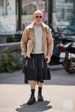 Paris Men's Fashion Week Spring Summer 2020 Street Style 10