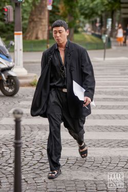 Paris Men's Fashion Week Spring Summer 2020 Street Style 103