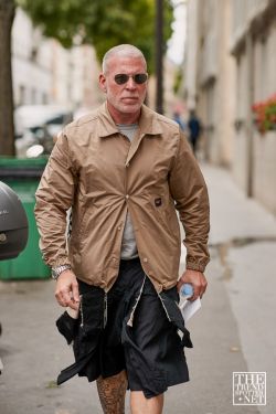 Paris Men's Fashion Week Spring Summer 2020 Street Style 128