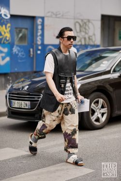 Paris Men's Fashion Week Spring Summer 2020 Street Style 130