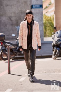 Paris Men's Fashion Week Spring Summer 2020 Street Style 138