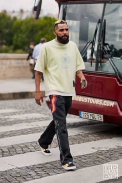 Paris Men's Fashion Week Spring Summer 2020 Street Style 14