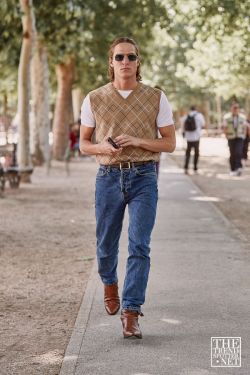 Paris Men's Fashion Week Spring Summer 2020 Street Style 144