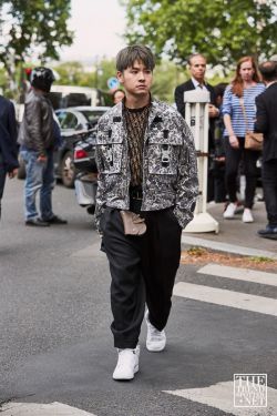 Paris Men's Fashion Week Spring Summer 2020 Street Style 26