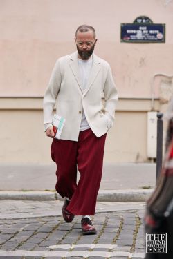 Paris Men's Fashion Week Spring Summer 2020 Street Style 30