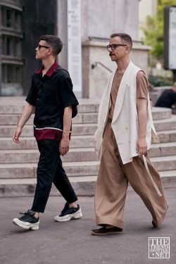 Paris Men's Fashion Week Spring Summer 2020 Street Style 37