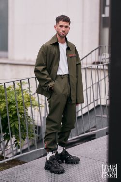 Paris Men's Fashion Week Spring Summer 2020 Street Style 46