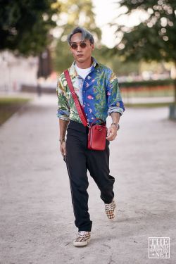 Paris Men's Fashion Week Spring Summer 2020 Street Style 56