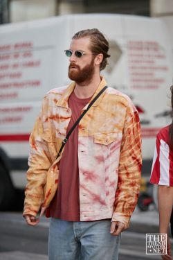 Paris Men's Fashion Week Spring Summer 2020 Street Style 65