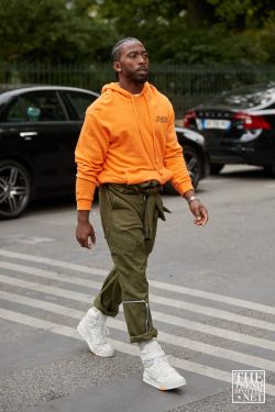 Paris Men's Fashion Week Spring Summer 2020 Street Style 73