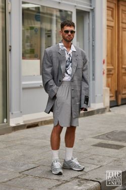 Paris Men's Fashion Week Spring Summer 2020 Street Style 78