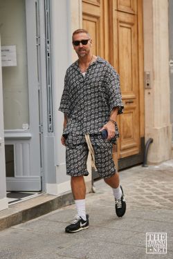 Paris Men's Fashion Week Spring Summer 2020 Street Style 79