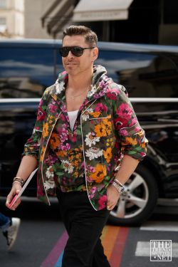 Paris Men's Fashion Week Spring Summer 2020 Street Style 81