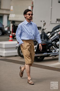 Paris Men's Fashion Week Spring Summer 2020 Street Style 91