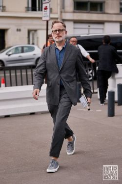 Paris Men's Fashion Week Spring Summer 2020 Street Style 92