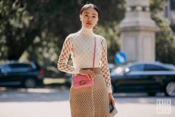 Women Street Style Milan Men's Fashion Week Ss20 21