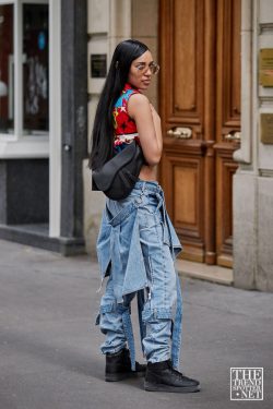 Women Street Style Paris Men's Fashion Week Ss20 17