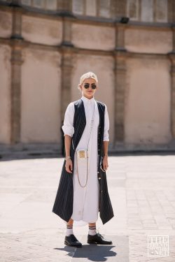 Women Street Style Paris Men's Fashion Week Ss20 20