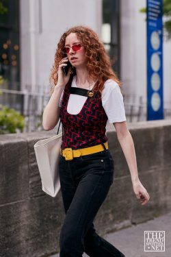 Women Street Style Paris Men's Fashion Week Ss20 25