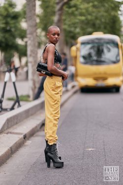 Women Street Style Paris Men's Fashion Week Ss20 27