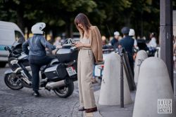 Women Street Style Paris Men's Fashion Week Ss20 32