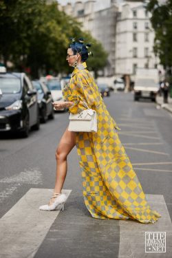 Women Street Style Paris Men's Fashion Week Ss20 45