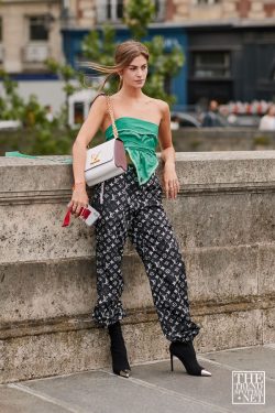 Women Street Style Paris Men's Fashion Week Ss20 61
