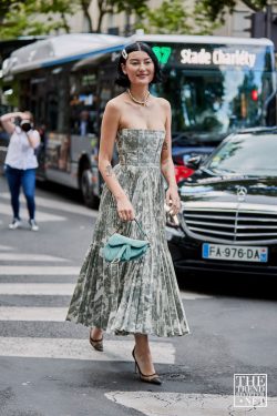 Women Street Style Paris Men's Fashion Week Ss20 72