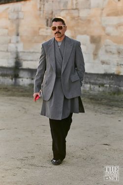 Paris Mens Fashion Week Autumn Winter 2020 Street Style (54 Of 160)