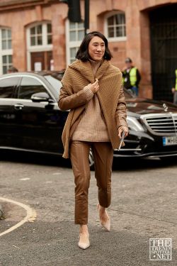 London Fashion Week Autumn Winter 2020 Street Style 104