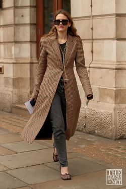 London Fashion Week Autumn Winter 2020 Street Style 116