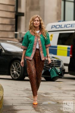 London Fashion Week Autumn Winter 2020 Street Style 127