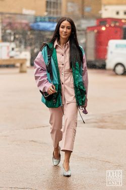 London Fashion Week Autumn Winter 2020 Street Style 22