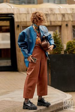 London Fashion Week Autumn Winter 2020 Street Style 23