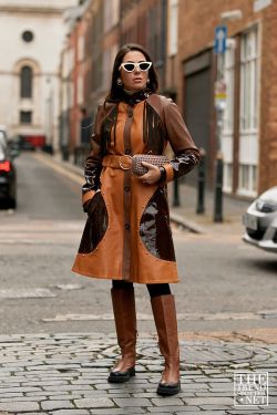 London Fashion Week Autumn Winter 2020 Street Style 26