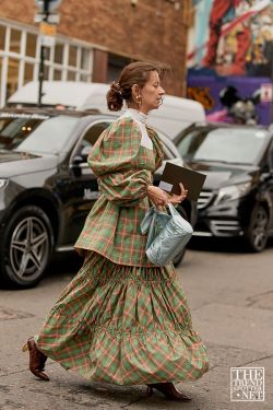 London Fashion Week Autumn Winter 2020 Street Style 33