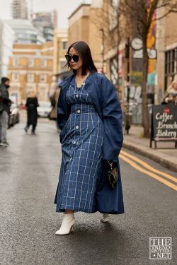 London Fashion Week Autumn Winter 2020 Street Style 35