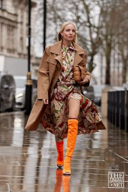 London Fashion Week Autumn Winter 2020 Street Style 41