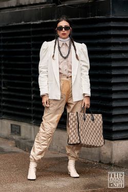 London Fashion Week Autumn Winter 2020 Street Style 64