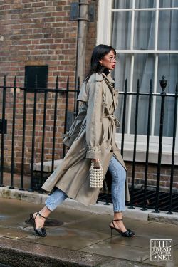 London Fashion Week Autumn Winter 2020 Street Style 79