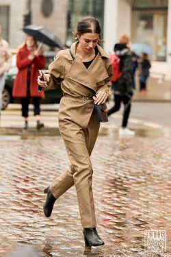 London Fashion Week Autumn Winter 2020 Street Style 8