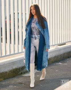 Milan Fashion Week Autumn Winter 2022 Fashion Week Street Style Women 18